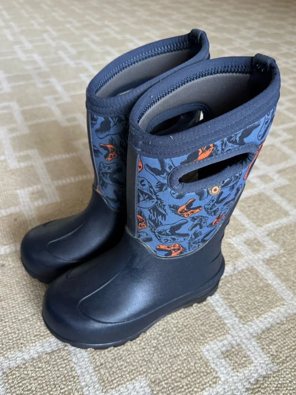 BOGS Neo-Classic Waterproof Winter Boots Blue Dinosaur Print Kids Size 11
